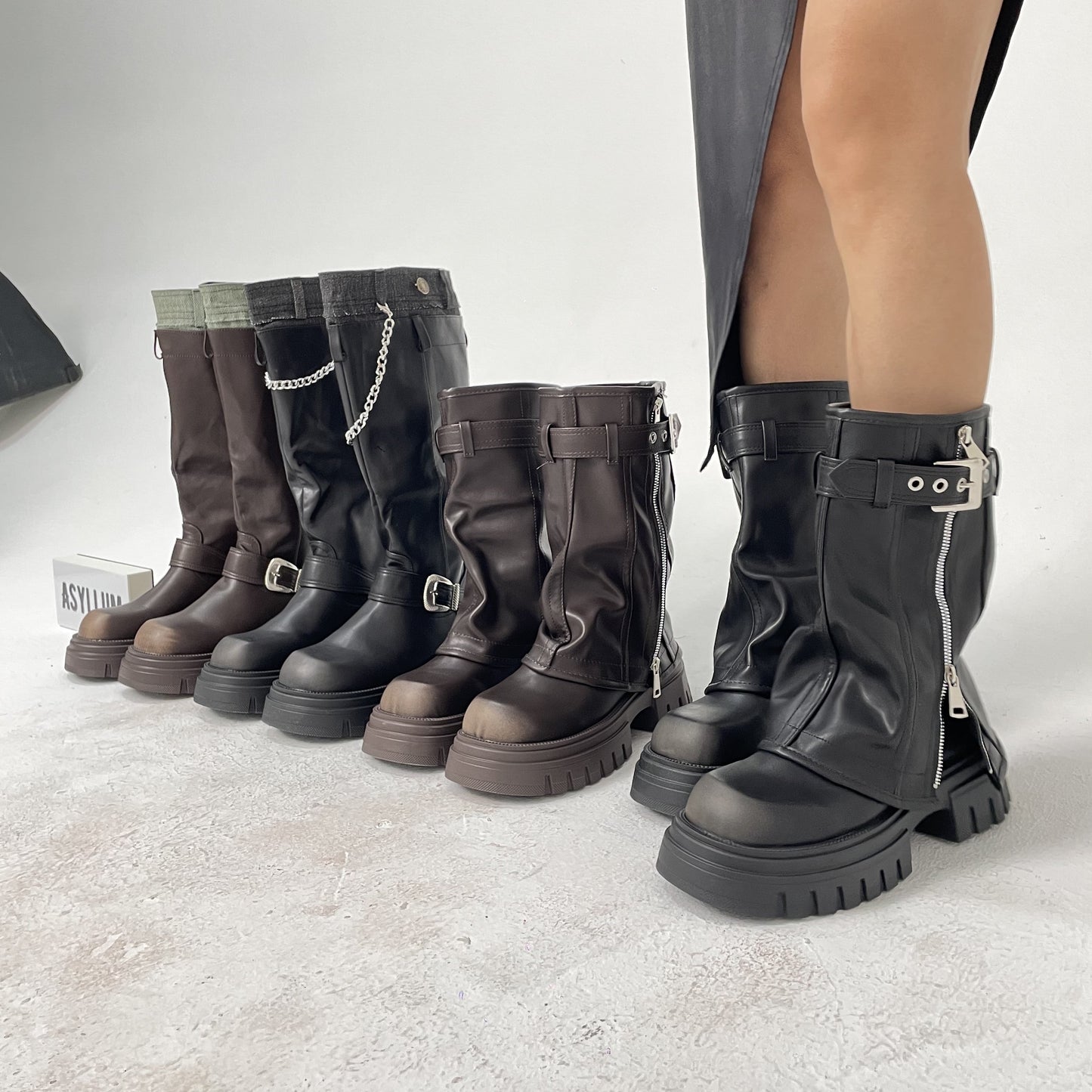 PLATFORM FOLD OVER CHUNKY BOOTS