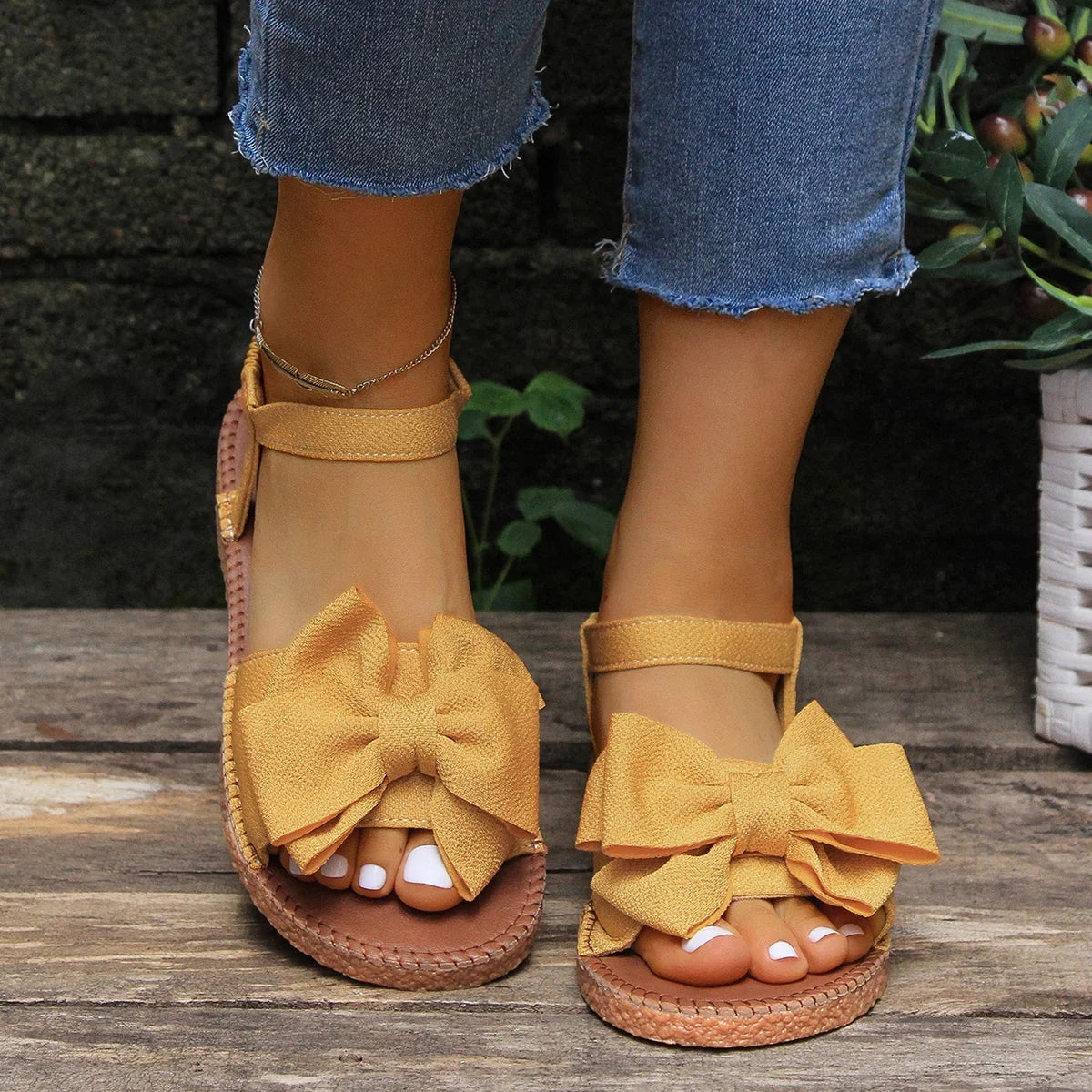 Suri Bow Tie Summer Sandals