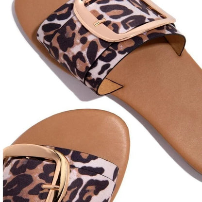 Leo Leopard Print Slides